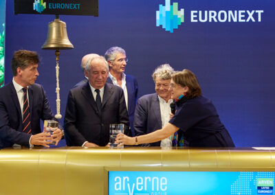 Arverne Group annonce le succès de son offre au public et confirme le transfert de sa cotation sur le compartiment général d’Euronext Paris